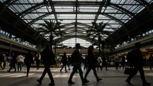 Mare Magnum | 300 personas “congeladas” en la estación de Atocha