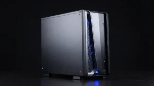 Mare Magnum | BMW y Thermaltake diseñan un exclusivo PC para jugones